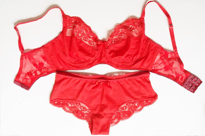 red lingerie set for New Year 2019