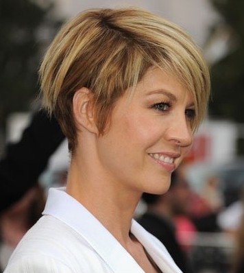 easiest latest short hairstyles