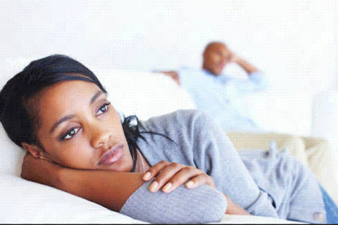 11 sure signs she is no longer interested in you