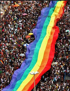 Gay pride parade pics