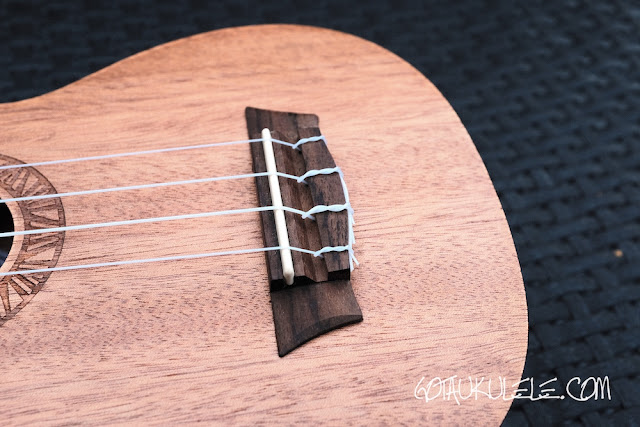 Dean UKE DS MAH Ukulele bridge