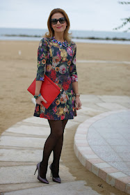 floral dress, Zara red clutch, Fabi shoes, Mercantia gioelli, Fashion and Cookies, fashion blogger