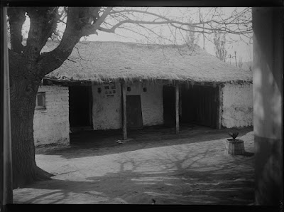 Antiguo rancho de adobe y paja donde dio clases Sarmiento en San Francisco