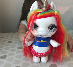 Poopsie Surprise unicorn toy review 
