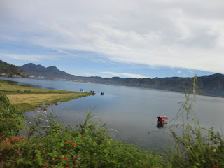 Panorama Danau Laut Tawar