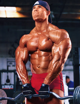 kevin levrone training pose