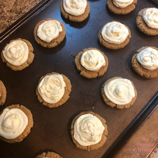 Oatmeal Cream Whoopie Pies ~ The Dreams Weaver