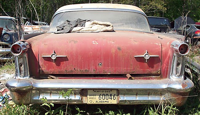 A quick investigation of this 1958 Olds revealed the original 371 cubicinch