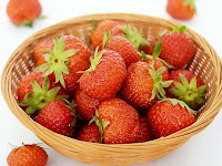 Mengenal Buah-buahan Summer (1): Strawberry