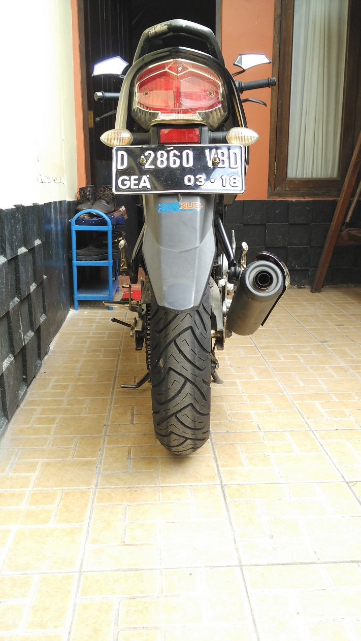 Vahiy Winandar Modifikasi Old Vixion Velg Lebar Jari Jari