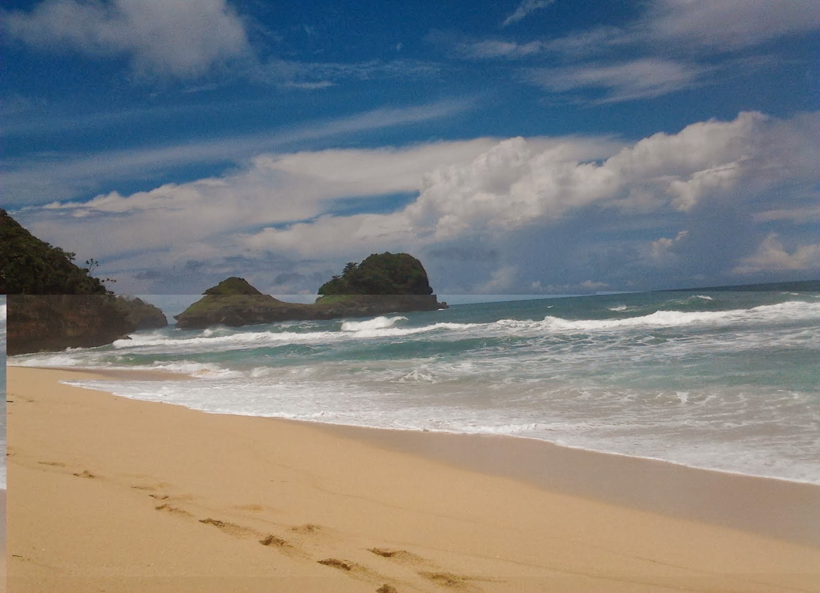 wisata pantai malang