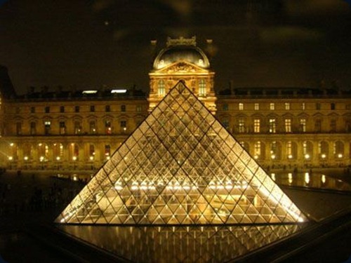 Paris louvre