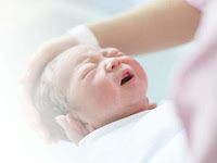 Beberapa Alasan Kenapa Sebaiknya Tak Perlu Langsung Mandikan Bayi Yang Baru Lahir