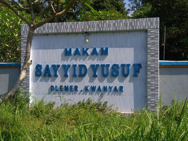 Makam Sayyid Yusuf Dlemer Kwanyar