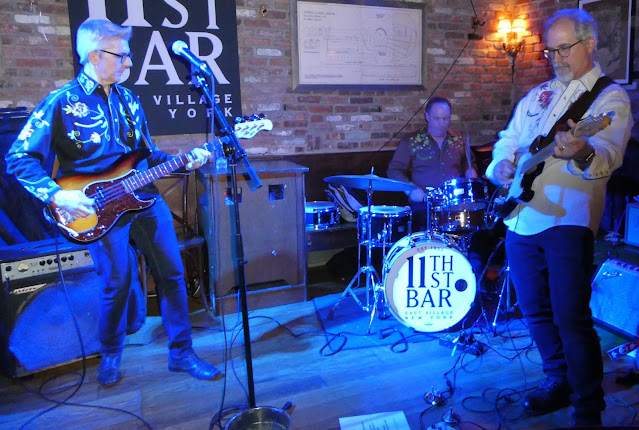 The Bakersfield Breakers at the 11th St. Bar on April 11