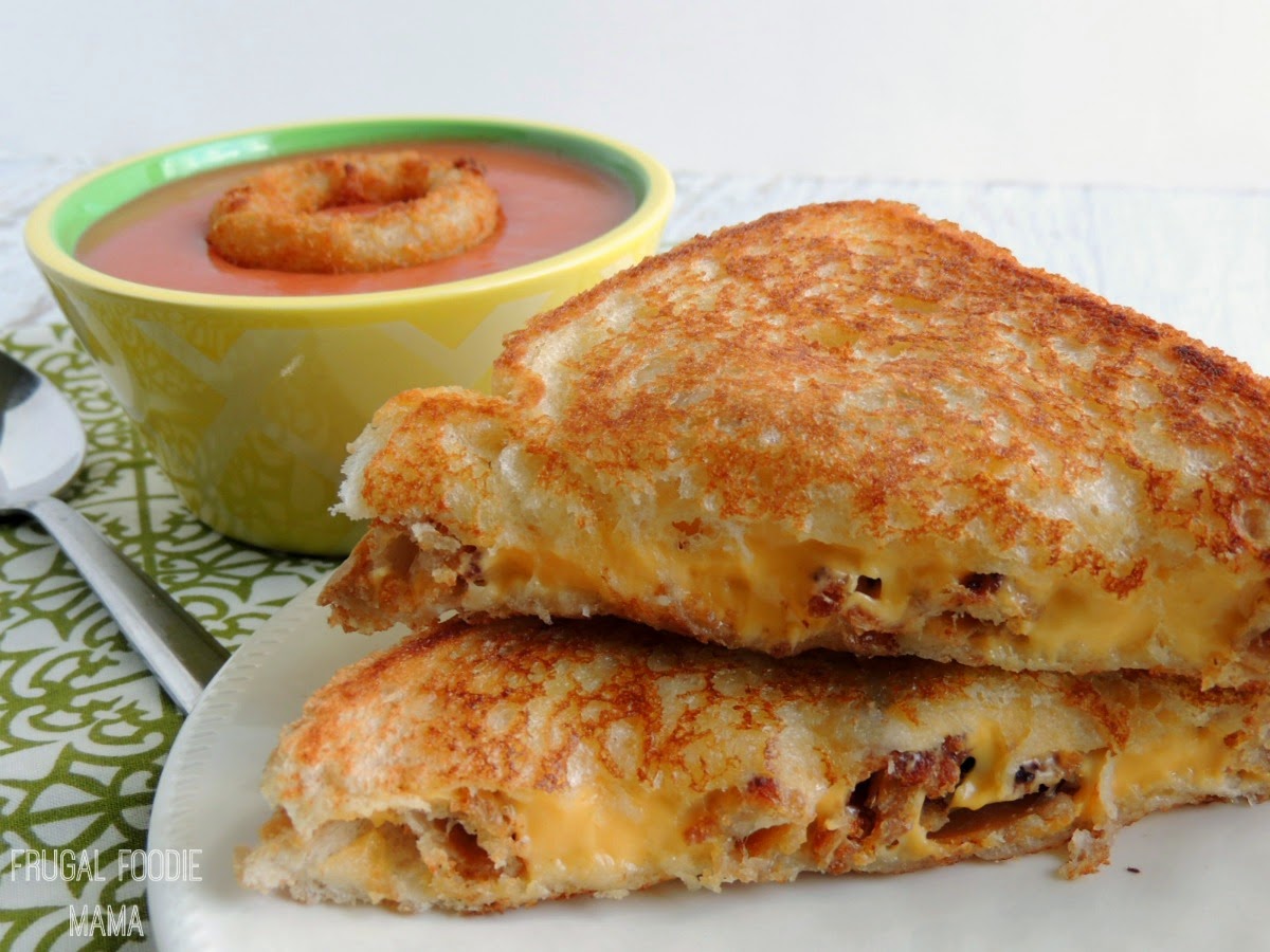 Crispy Onion Ring Grilled Cheese made with Alexia Crispy Onion Rings with Panko Breading