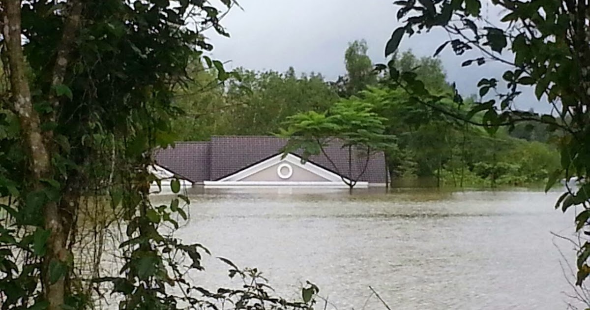 Incik Posmen: CADANGAN PENAMBAHBAIKAN PENGURUSAN BANJIR