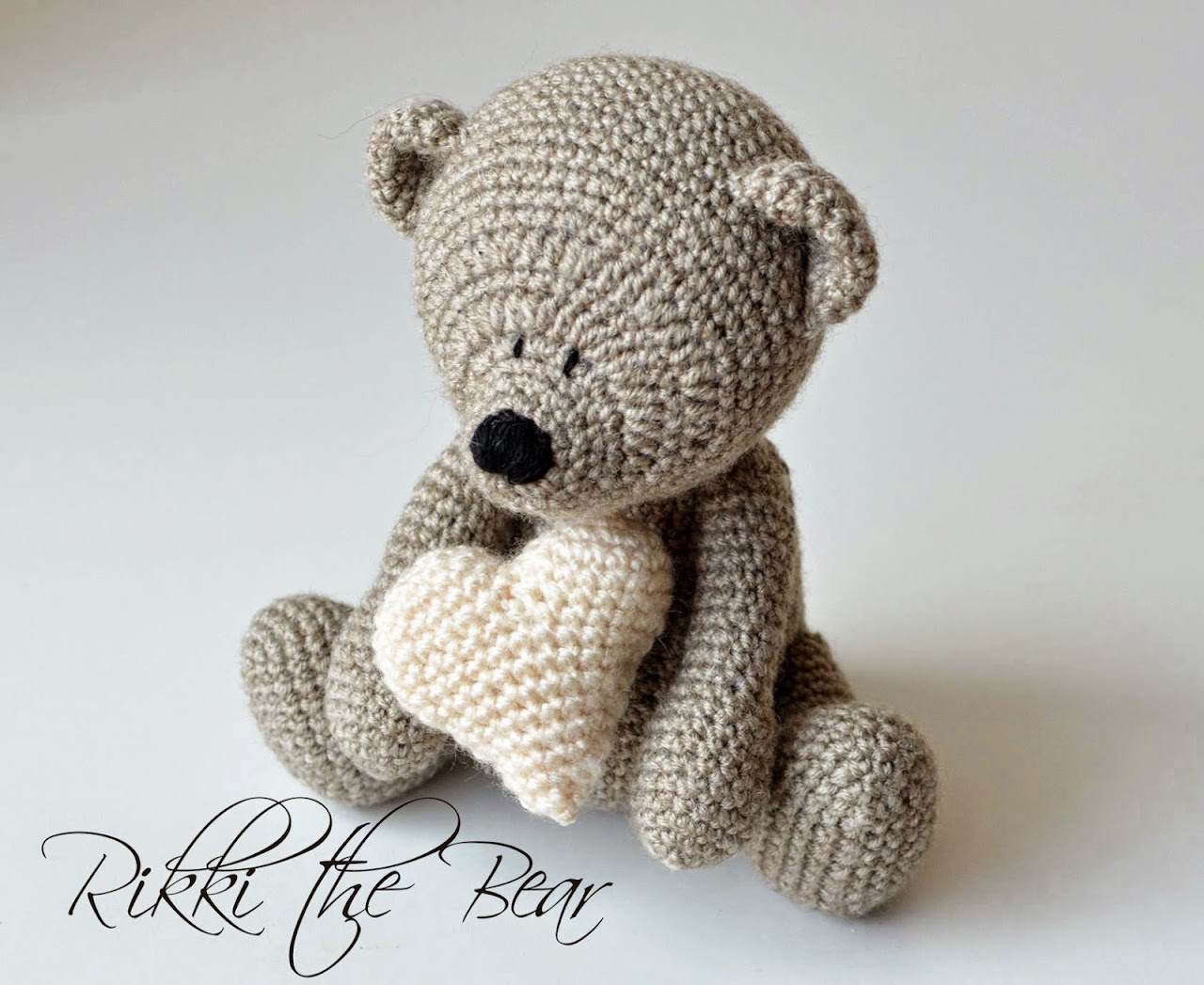 Crochet pattern of bear