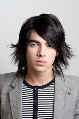 JOE JONAS LONG HAIRSTYLE