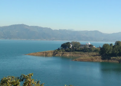 Gobind Sagar Lake   New Tourist  Places in India