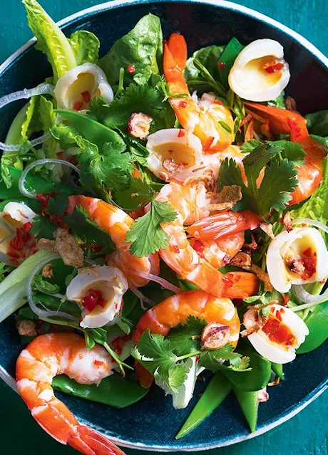 Prawn And Litchi Salad Recipe | How To Make?
