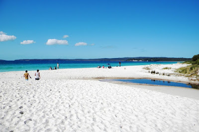  Alasan Mangapa Pantai Bisa Bikin Kita Ketagihan 7 Alasan Mangapa Pantai Bisa Bikin Kita Ketagihan