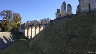 Douves château Aisne