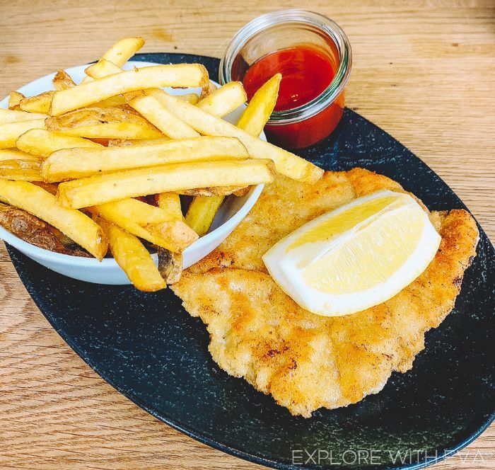 Schnitzel in HeimWerk Tal in Munich