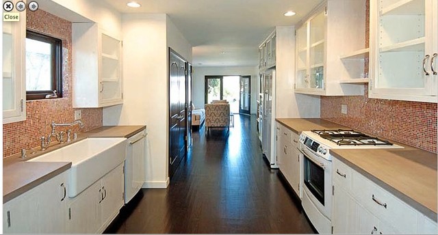 Design Interior Dapur Klasik Modern untuk Keluarga Besar