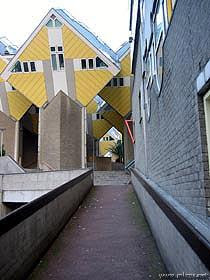 Cubic House : Rumah Unik di Rotterdam, Belanda! 