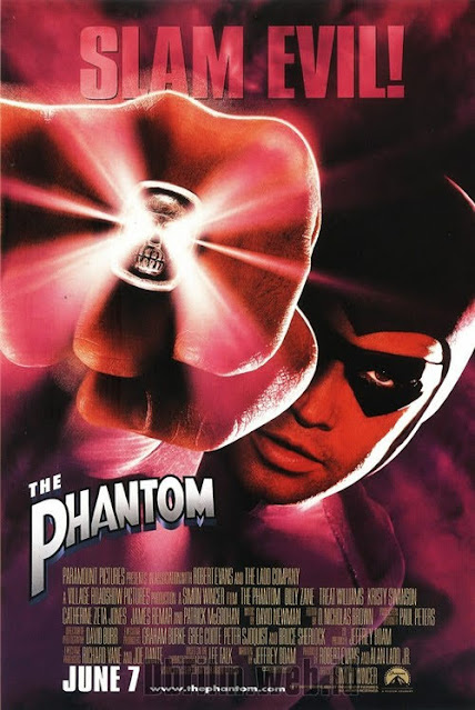 Sinopsis film The Phantom (1996)