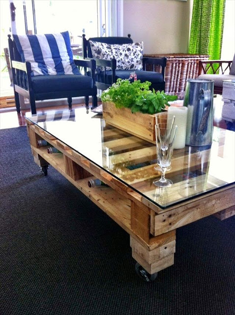 20 amazing DIY pallet coffee table