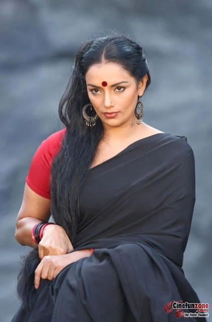 movie kayam shwetha menon hot stills 02 Malayalam movie kayam stills, pics, wallpapers