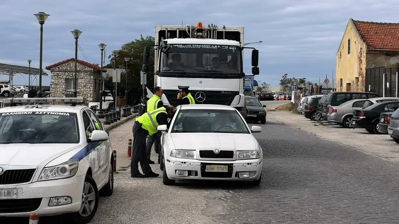 Απορριμματοφόρο του Δήμου Σουφλίου κυκλοφορούσε παράνομα χωρίς πινακίδες, άδεια και ασφάλεια