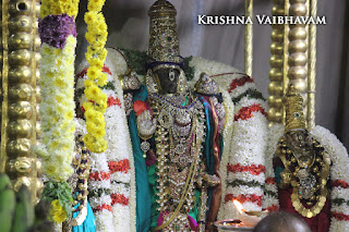 Vaikunta, Ekadesi,Paramapatha Vasal,Dharisanam, Sri PArthasarathy Perumal, Perumal, Venkata Krishna , Varushotsavam, 2017, Video, Divya Prabhandam,Triplicane,Thiruvallikeni,Utsavam,