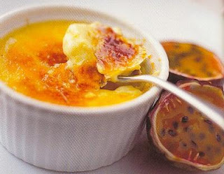 Crema Brulee con Frutas