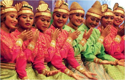 Ragam Gerak Tari (Kliping Ragam Tari Tradisional) 