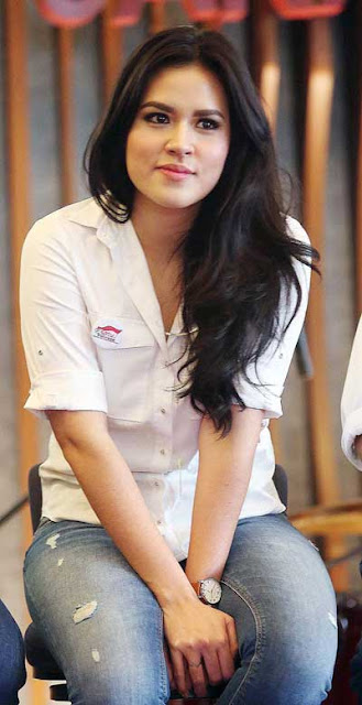 Foto Dan Biodata Raisa Andriana