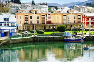 Puerto de Vega, proximidades del muelle