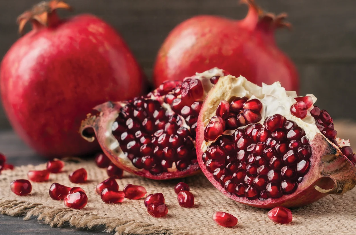 ৫টি গুরুত্বপূর্ণ সুবিধা বেদানা খাওয়ার | 5 important benefits of eating pomegranate