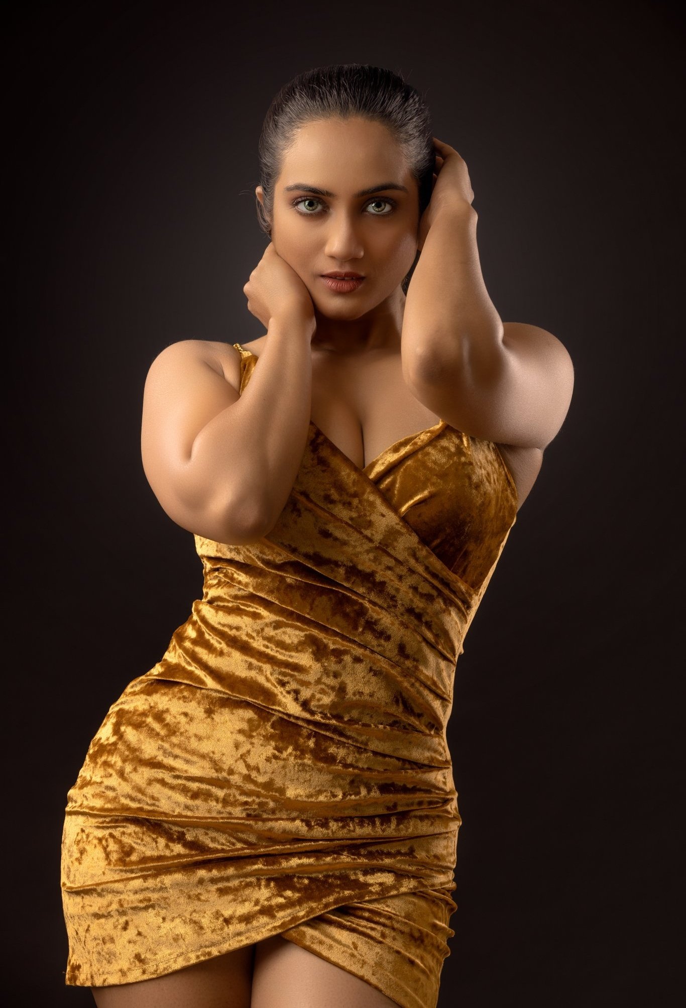 Amika Shail UHD HD Photo