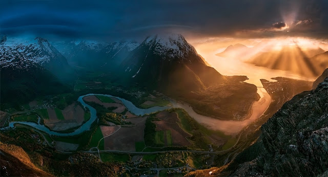 Green Pear Diaries, fotografía, paisajes, Max Rive, landscape photography, montañas