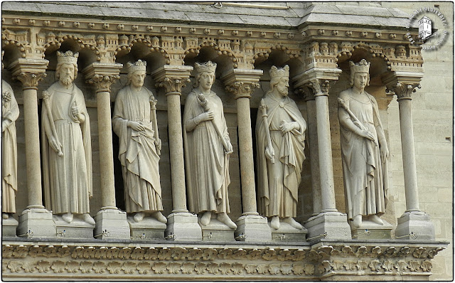 PARIS (75) - Cathédrale Notre-Dame (Portfolio des 800 ans du monument - Extérieur)