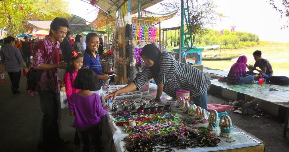 Perajin Yang Modal Usahanya Sangat Terbatas Disebut 