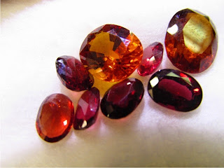 Batu Merah Garnet