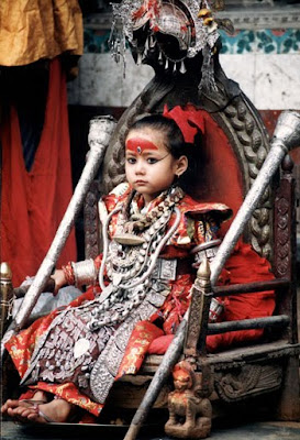  尼泊爾 活女神 - 尼泊爾 處女神