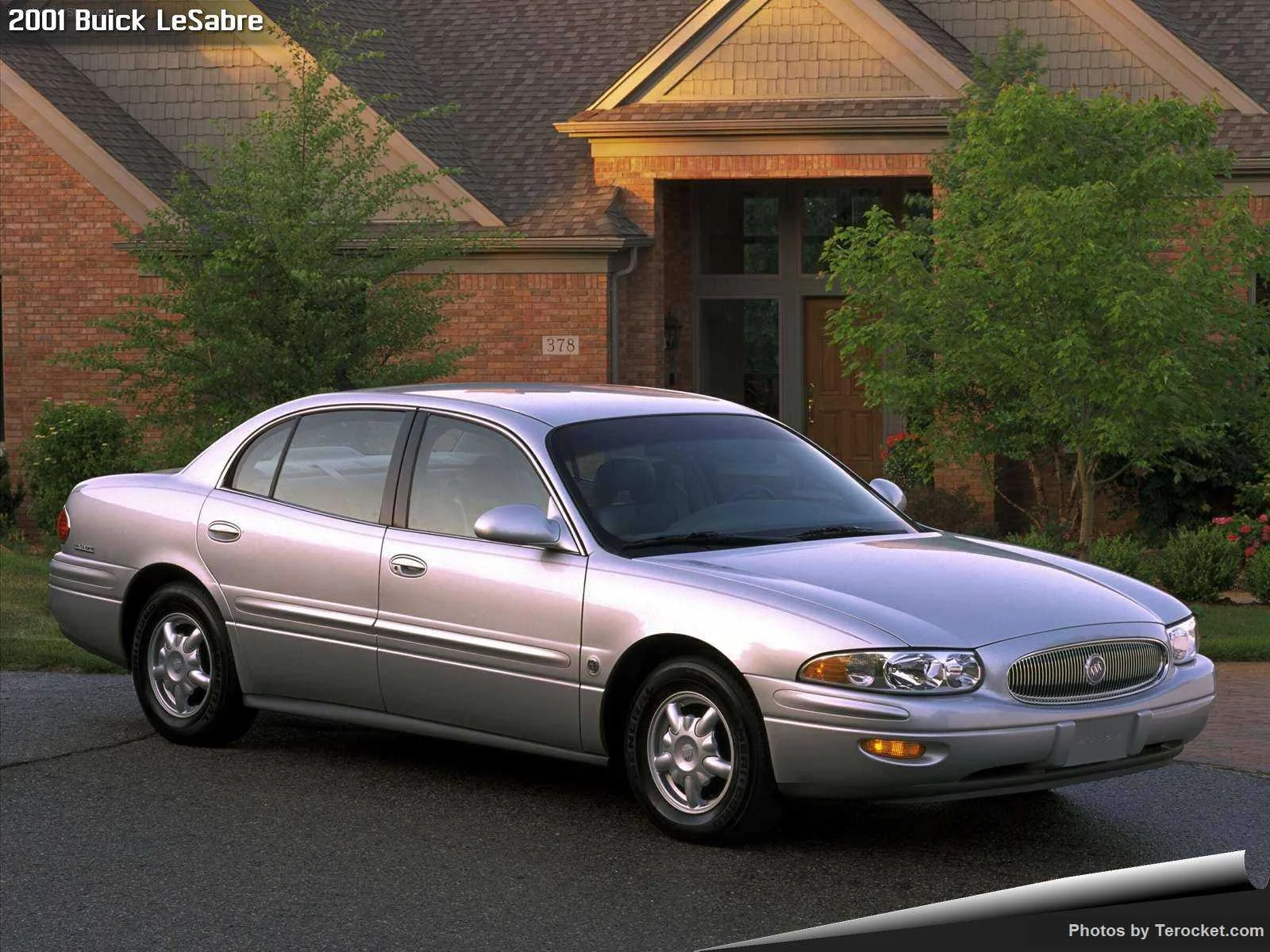 Hình ảnh xe ô tô Buick LeSabre 2001 & nội ngoại thất