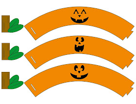 Turn plain cupcakes into a smiling treat with these cute Halloween pumpkin cupcake wrappers and toppers.  You can print and wrap these around your Halloween cupcakes for a quick and easy treat today.