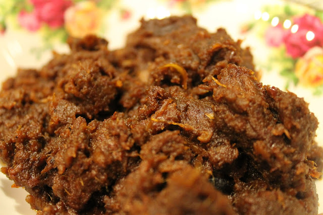 Rendang Daging Minang - Azie Kitchen