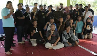 Bawaslu Kota Cirebon Jalin Silaturahmi Dengan Wartawan Dalam Media Gathering 2019   